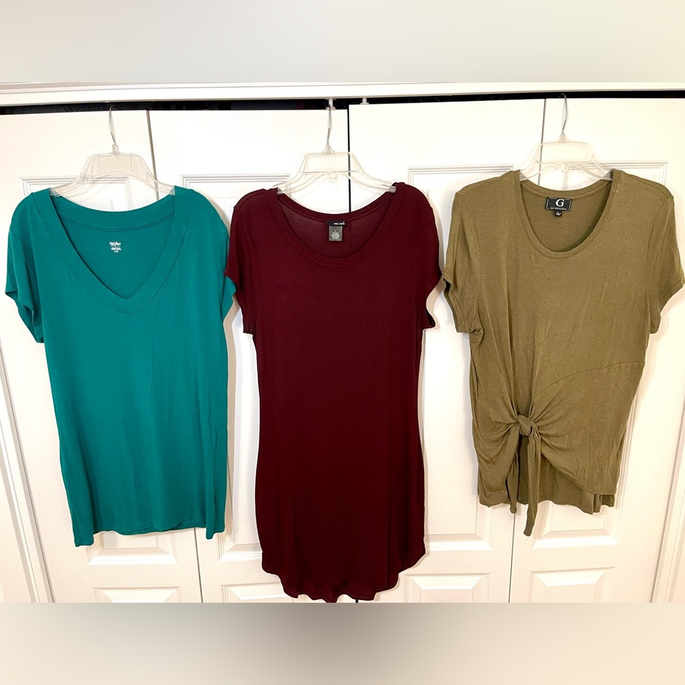 Lot of 3 Short Sleeve Knit Tee Shirts L Solid Basic Essential Large